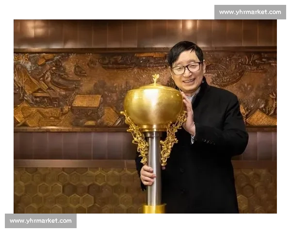 以奖杯为中心见证拼搏荣耀凝聚梦想传承精神的辉煌时刻历史荣光