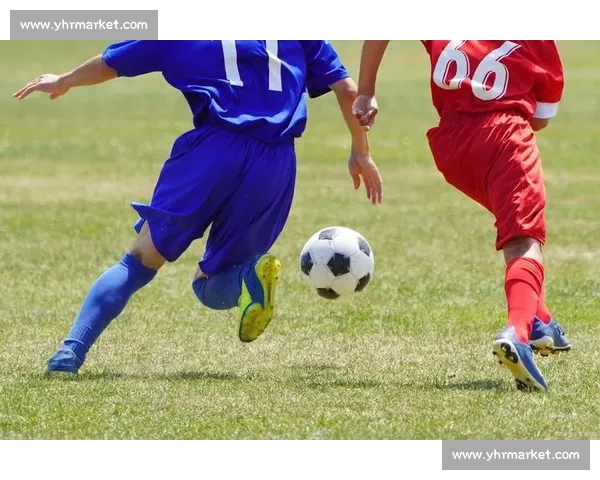 变向过人技巧深度解析 探秘足球中突破防线的艺术与实践